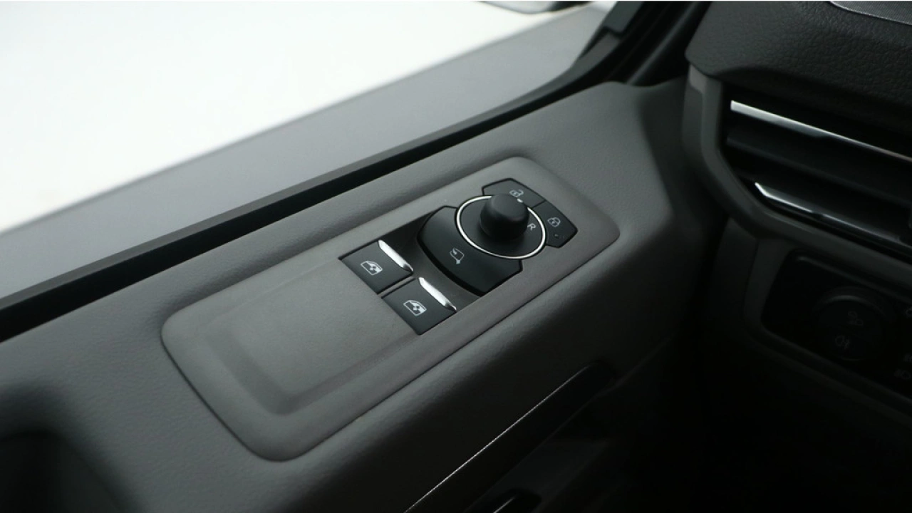 VW Bedrijfswagens Transporter L1H1 2.0 TDI 125kW 170PK Automaat 2.8T Bulli-Intro