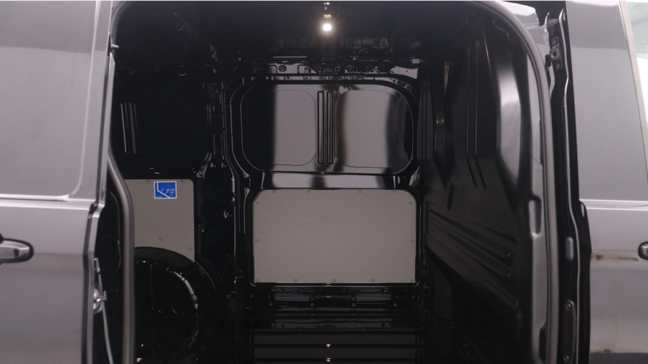 VW Bedrijfswagens Transporter L1H1 2.0 TDI 125kW 170PK Automaat 2.8T Bulli-Intro