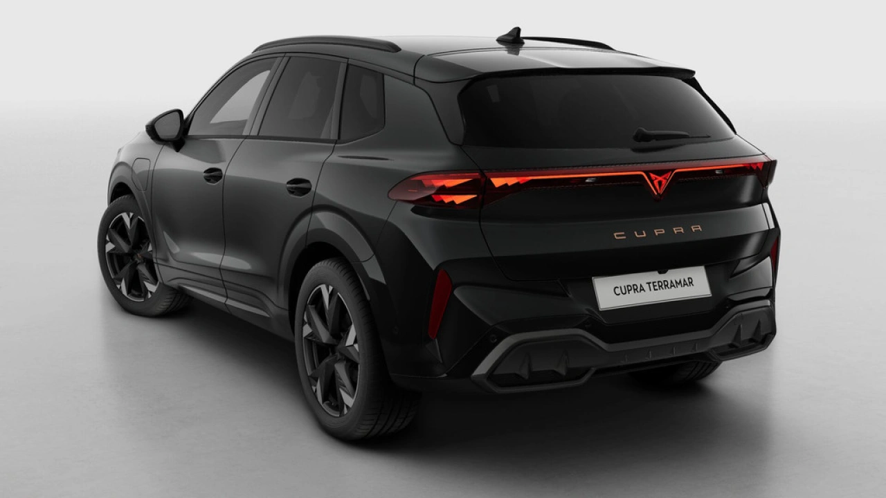 CUPRA Terramar 1.5 TSI e-Hybrid 204 6DSG Business