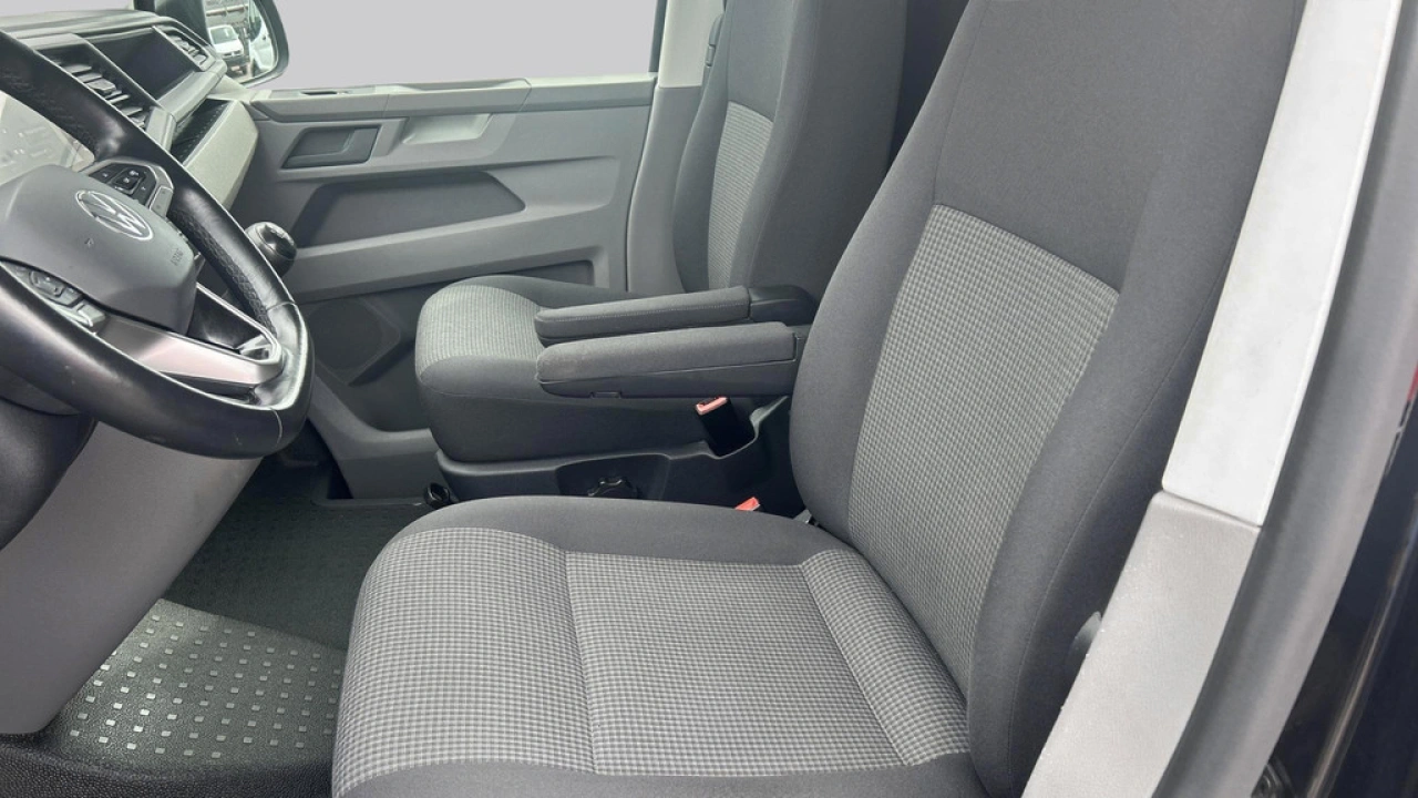 VW Bedrijfswagens Transporter L1H1 2.0 TDI 150pk