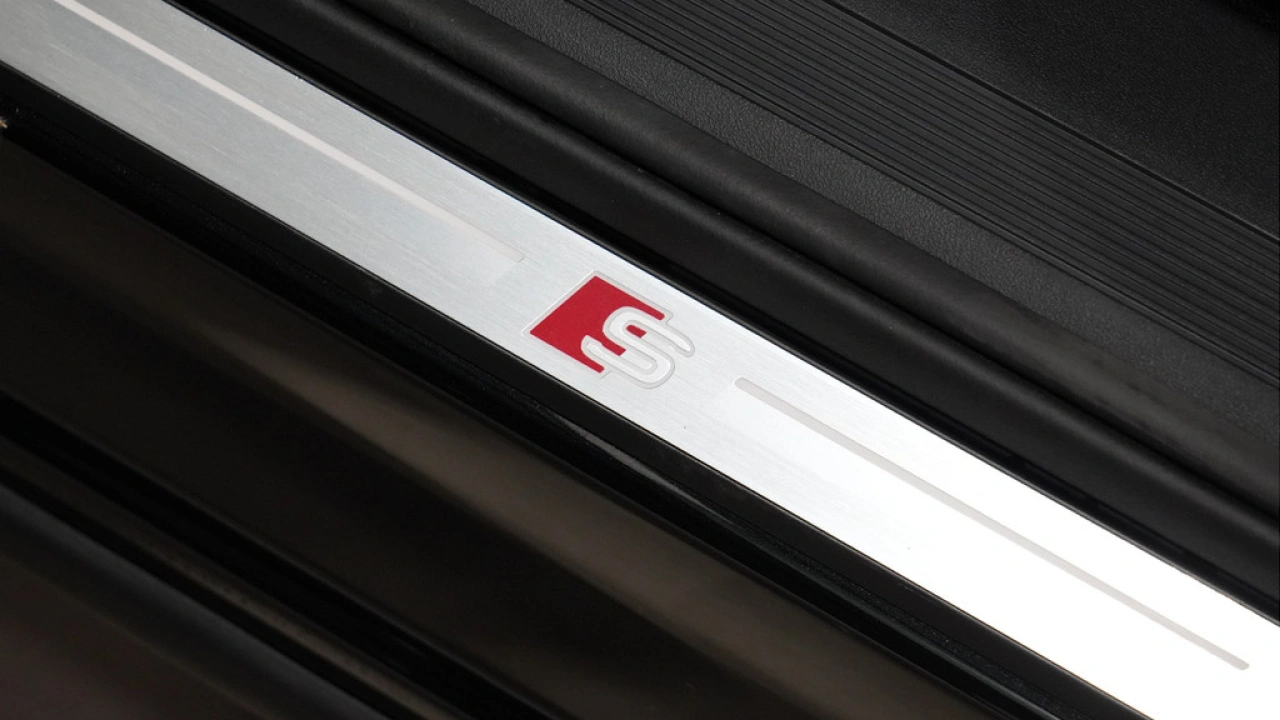 Audi Q4 e-tron 45 quattro S Edition 82 kWh