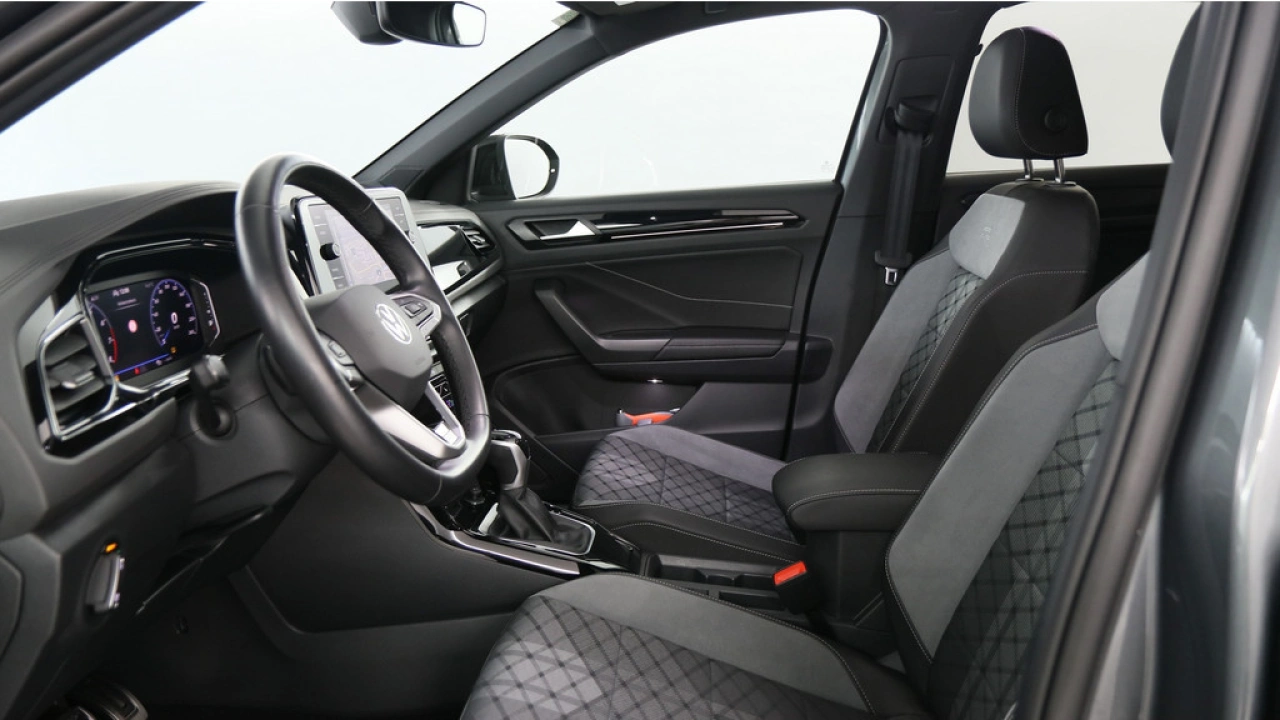 Volkswagen T-Roc 1.5 TSI 150pk R-Line Business DSG