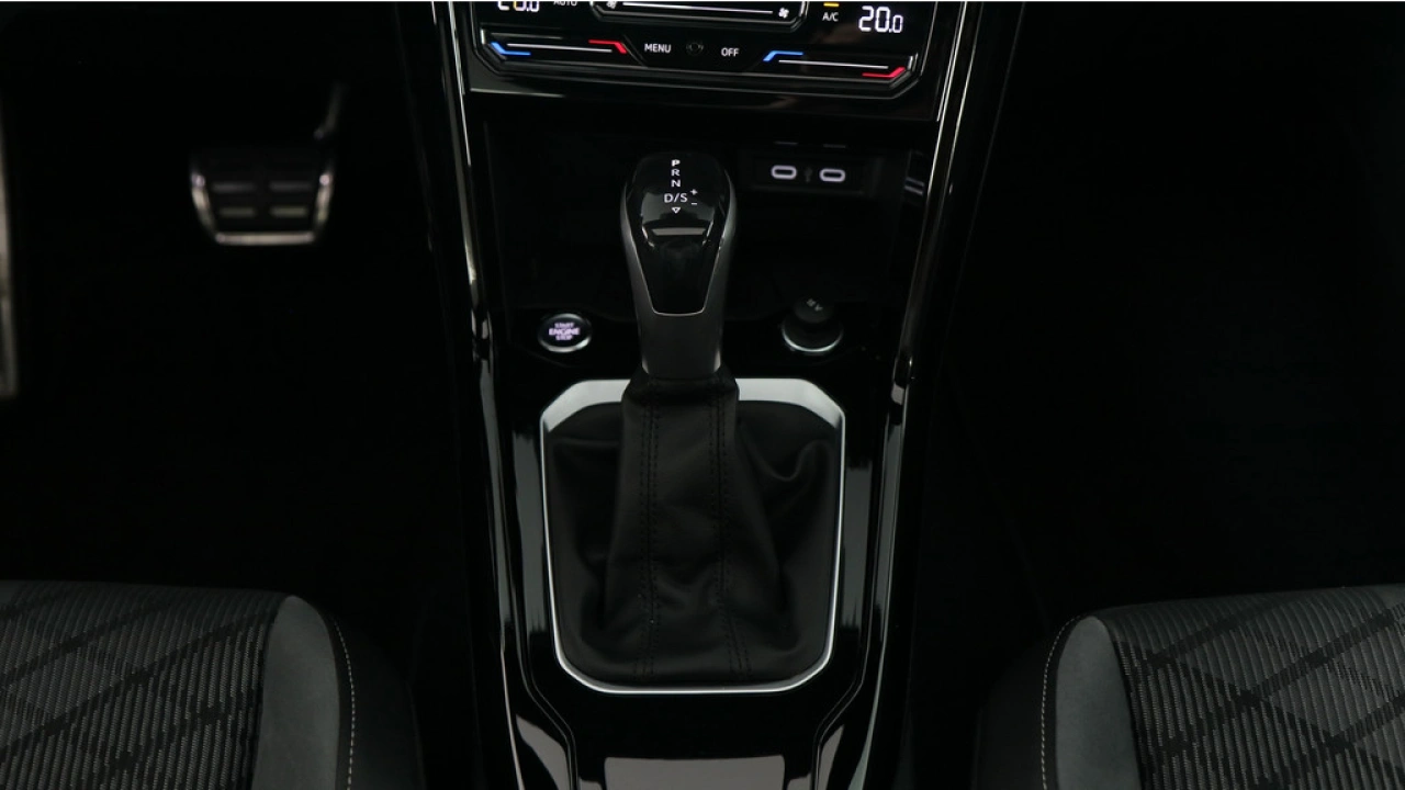 Volkswagen T-Roc 1.5 TSI 150pk R-Line Business DSG