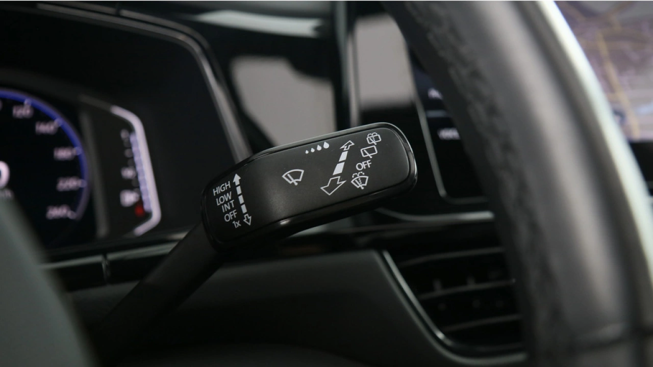 Volkswagen T-Roc 1.5 TSI 150pk R-Line Business DSG