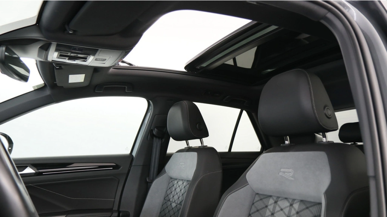 Volkswagen T-Roc 1.5 TSI 150pk R-Line Business DSG