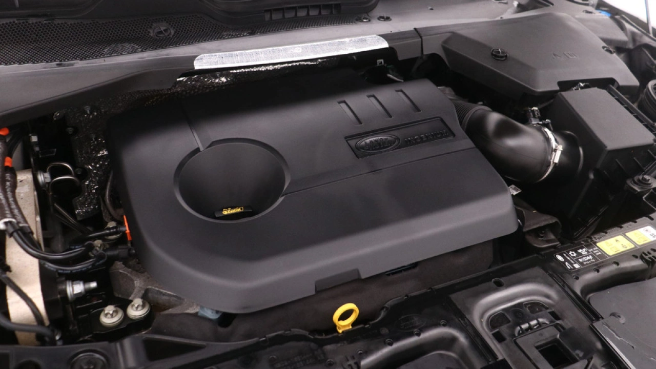 Land Rover Range Rover Evoque 1.5 P300e AWD R-Dynamic HSE | Panoramadak | Leder | HUD | Camera |