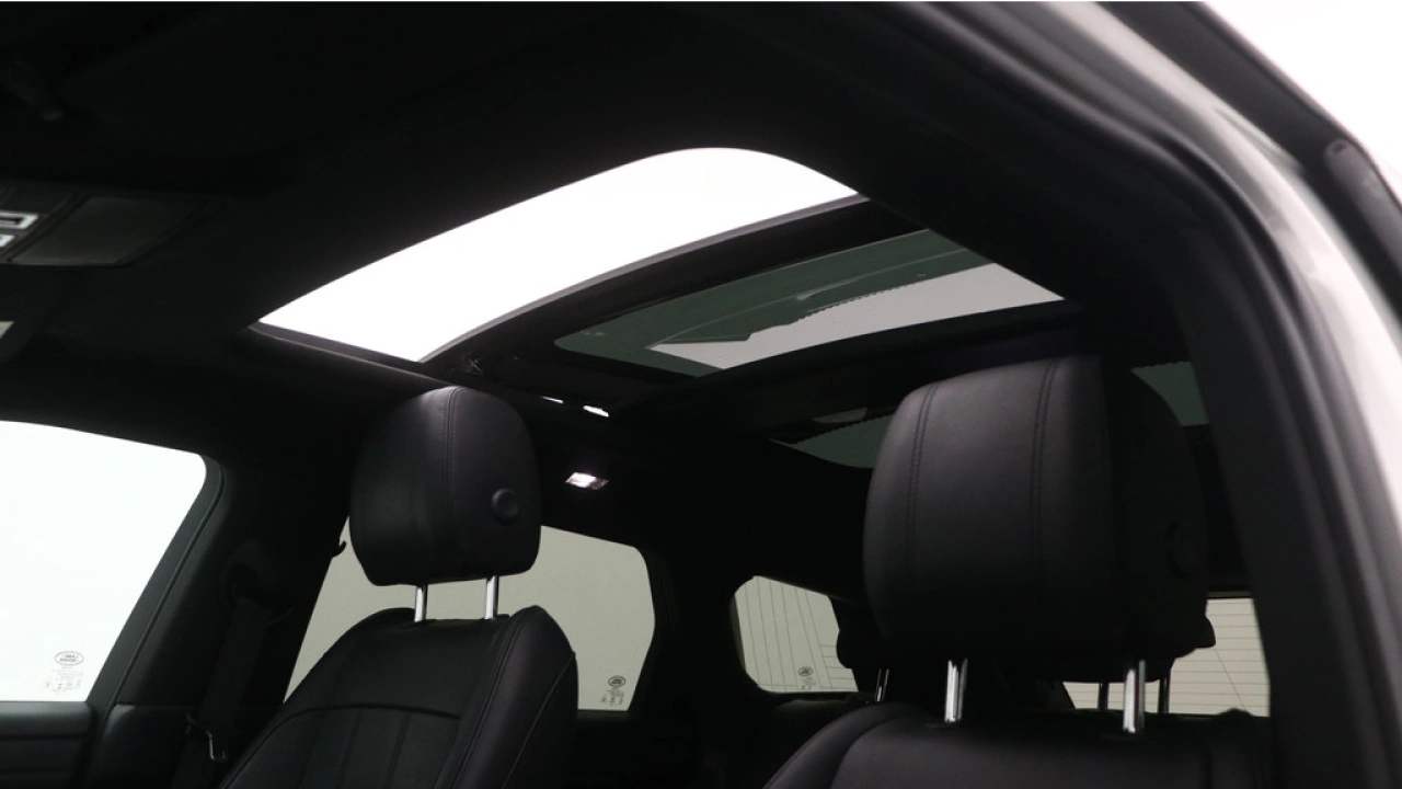 Land Rover Range Rover Evoque 1.5 P300e AWD R-Dynamic HSE | Panoramadak | Leder | HUD | Camera |