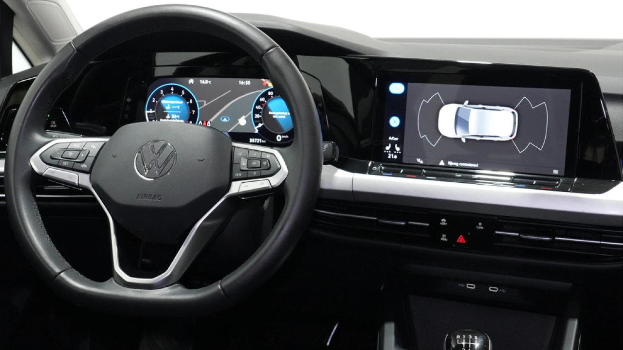 Volkswagen Golf 1.0 TSI 110pk Life Business