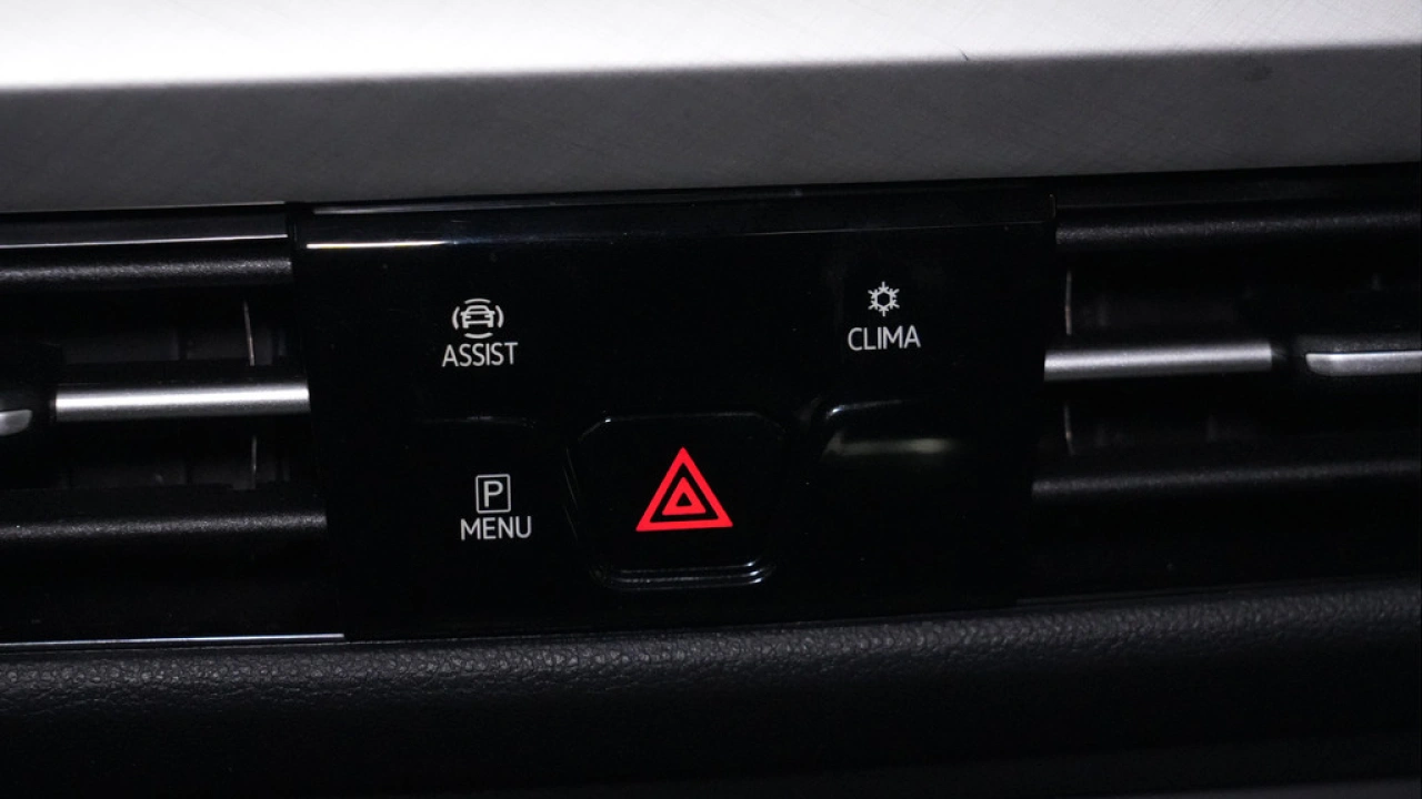 Volkswagen Golf 1.0 TSI 110pk Life Business