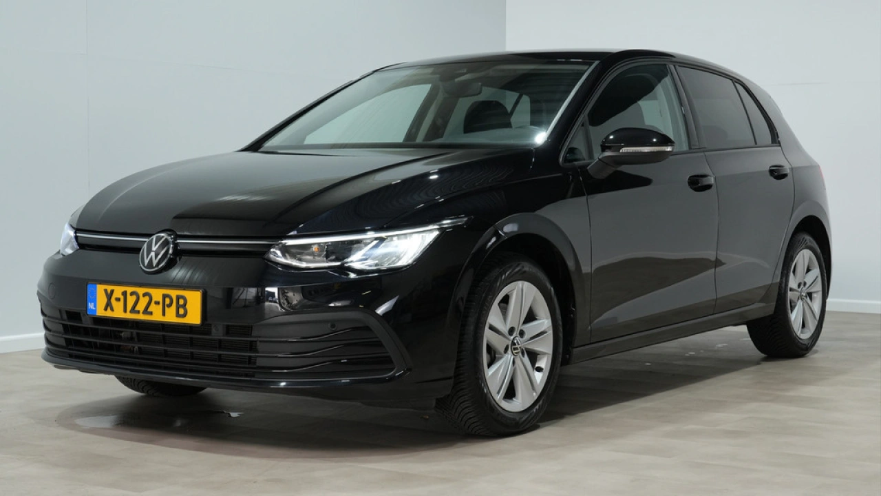 Volkswagen Golf 1.0 TSI 110pk Life Business