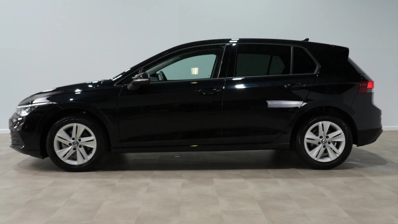 Volkswagen Golf 1.0 TSI 110pk Life Business