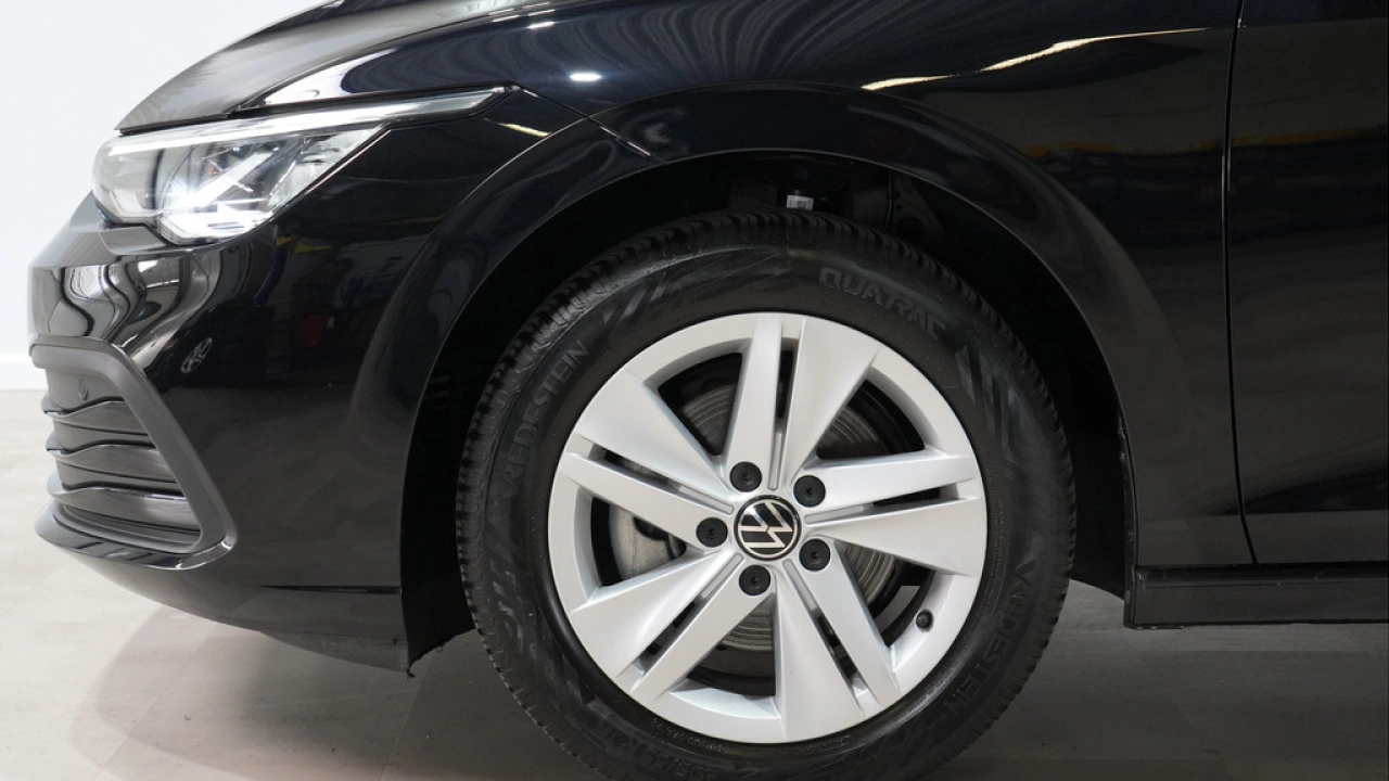 Volkswagen Golf 1.0 TSI 110pk Life Business