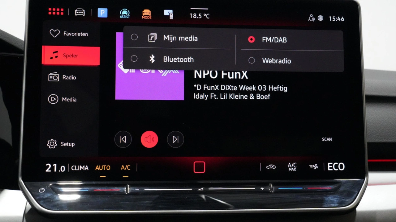 Volkswagen Golf 1.5 eHybrid 204pk Life Edition