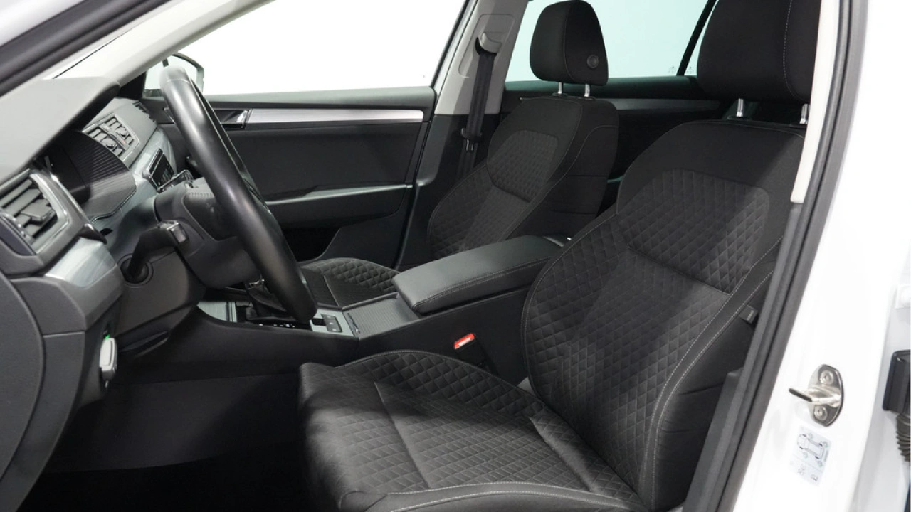 Škoda Superb Combi 1.4 TSI iV 204pk PHEV Business Edition Plus