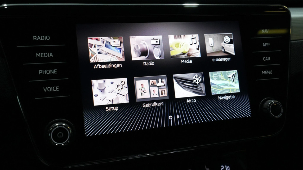 Škoda Superb Combi 1.4 TSI iV 204pk PHEV Business Edition Plus