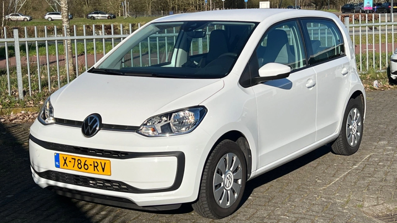Volkswagen up! 1.0 65pk Airco bluetooth Lane Assist