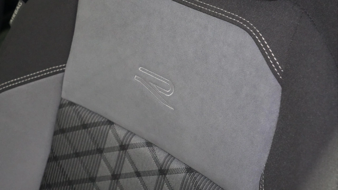 Volkswagen Polo 1.0 TSI DSG R-Line