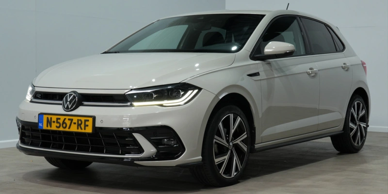 Volkswagen Polo 1.0 TSI DSG R-Line