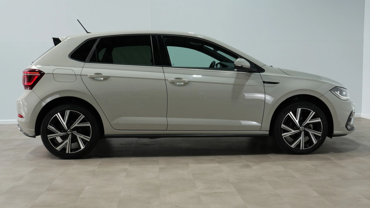 Volkswagen Polo 1.0 TSI DSG R-Line