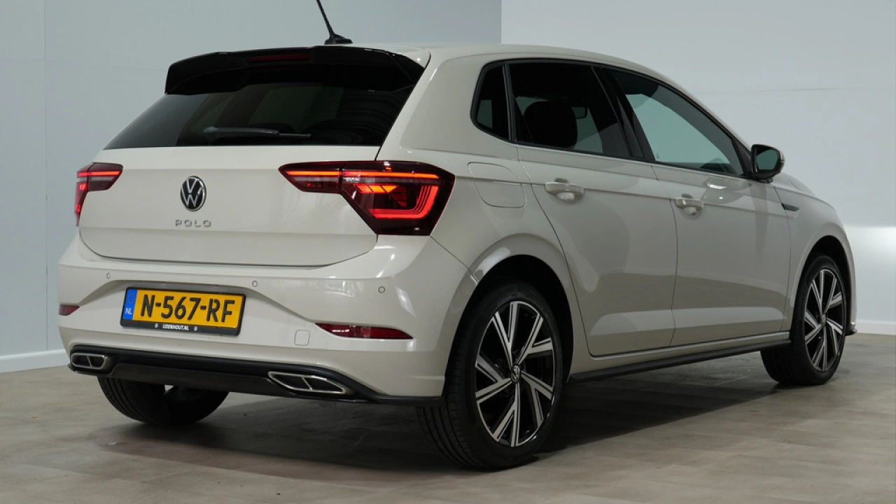Volkswagen Polo 1.0 TSI DSG R-Line
