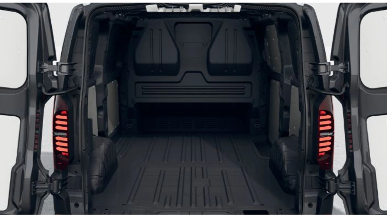 VW Bedrijfswagens E-Transporter L1H1 218pk 64kWh RWD Life