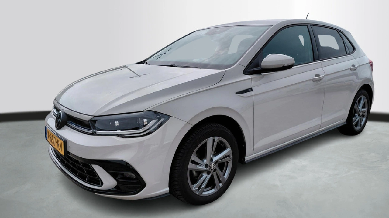 Volkswagen Polo 1.0 TSI R-Line Business | Camera | Verwarmbare voorstoelen | VERWACHT |