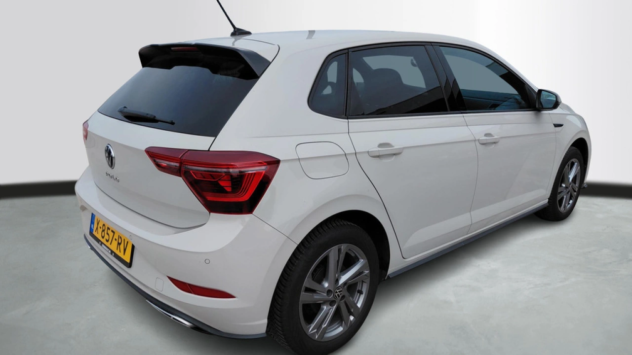 Volkswagen Polo 1.0 TSI R-Line Business | Camera | Verwarmbare voorstoelen | VERWACHT |