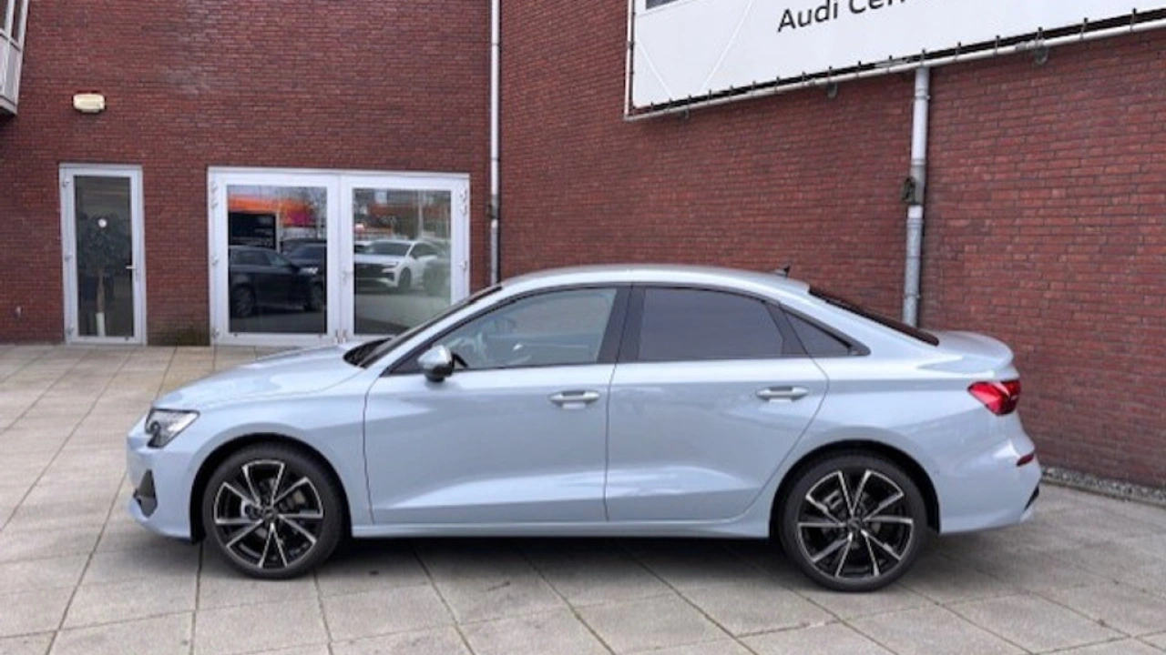 Audi A3 Limousine 30 TFSI Advanced edition