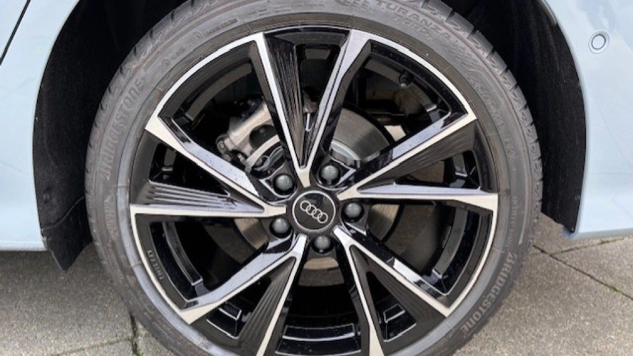 Audi A3 Limousine 30 TFSI Advanced edition