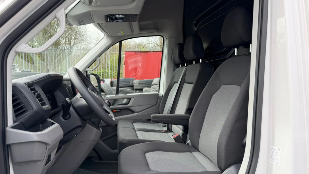 VW Bedrijfswagens Crafter GP L3H3 2.0 TDI 140pk 3.5T Trendline