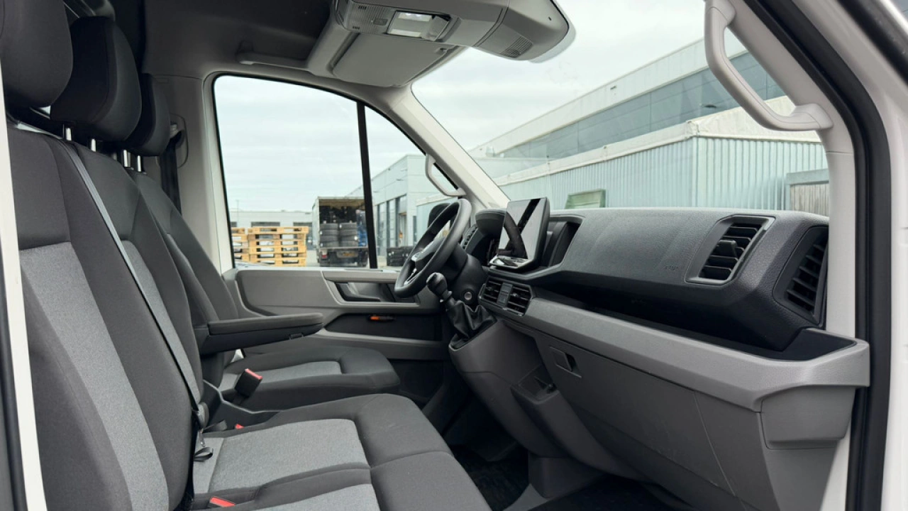 VW Bedrijfswagens Crafter GP L3H3 2.0 TDI 140pk 3.5T Trendline