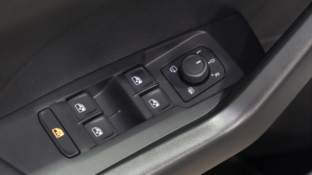 Volkswagen T-Cross 1.0 TSI 95pk life business