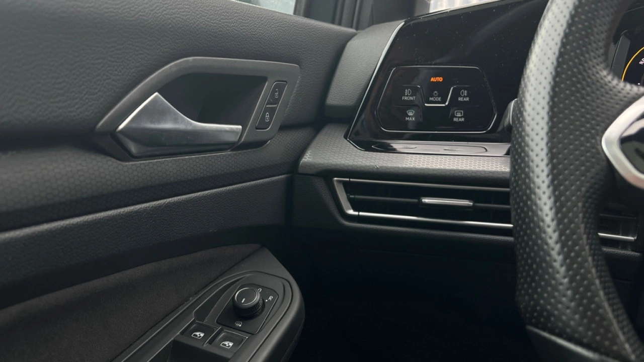 Volkswagen Golf GTE 1.4 TSI DSG 245pk eHybrid Panoramadak Matrix