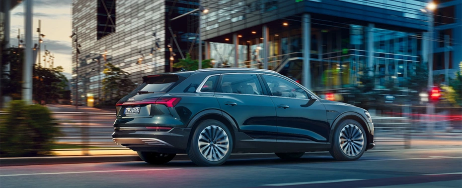Goedkopere Audi E Tron Dit Jaar Nog In De Showroom En