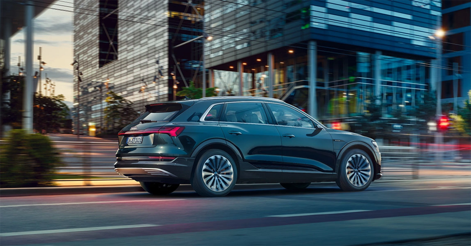 Goedkopere Audi e-tron dit jaar nog in de showroom en direct te reserveren