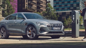 Audi prijst e-tron Sportback en maakt e-tron SUV bijna 10K goedkoper