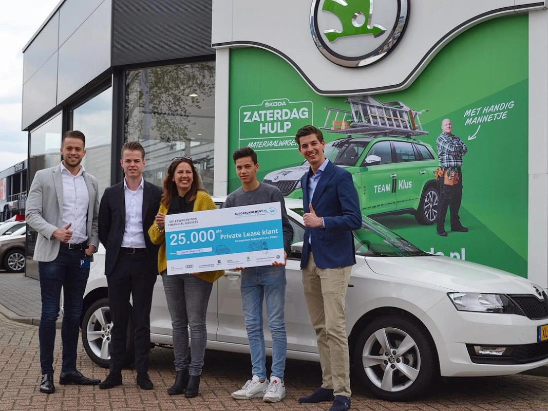 25.000ste private lease-relatie VWPFS betreft klant van Autobedrijf Van den Udenhout