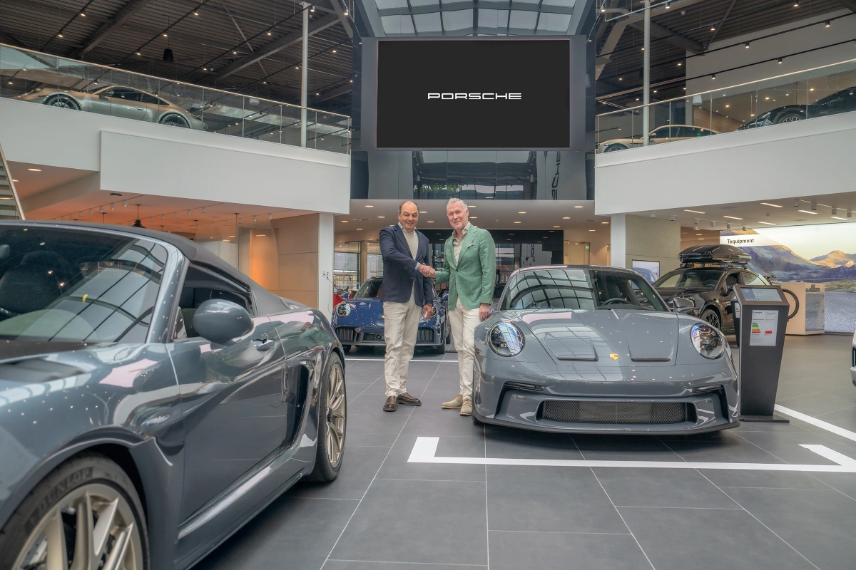 Autobedrijf Van den Udenhout verwerft belang in Porsche en Bentley dealers in Brabant en Limburg