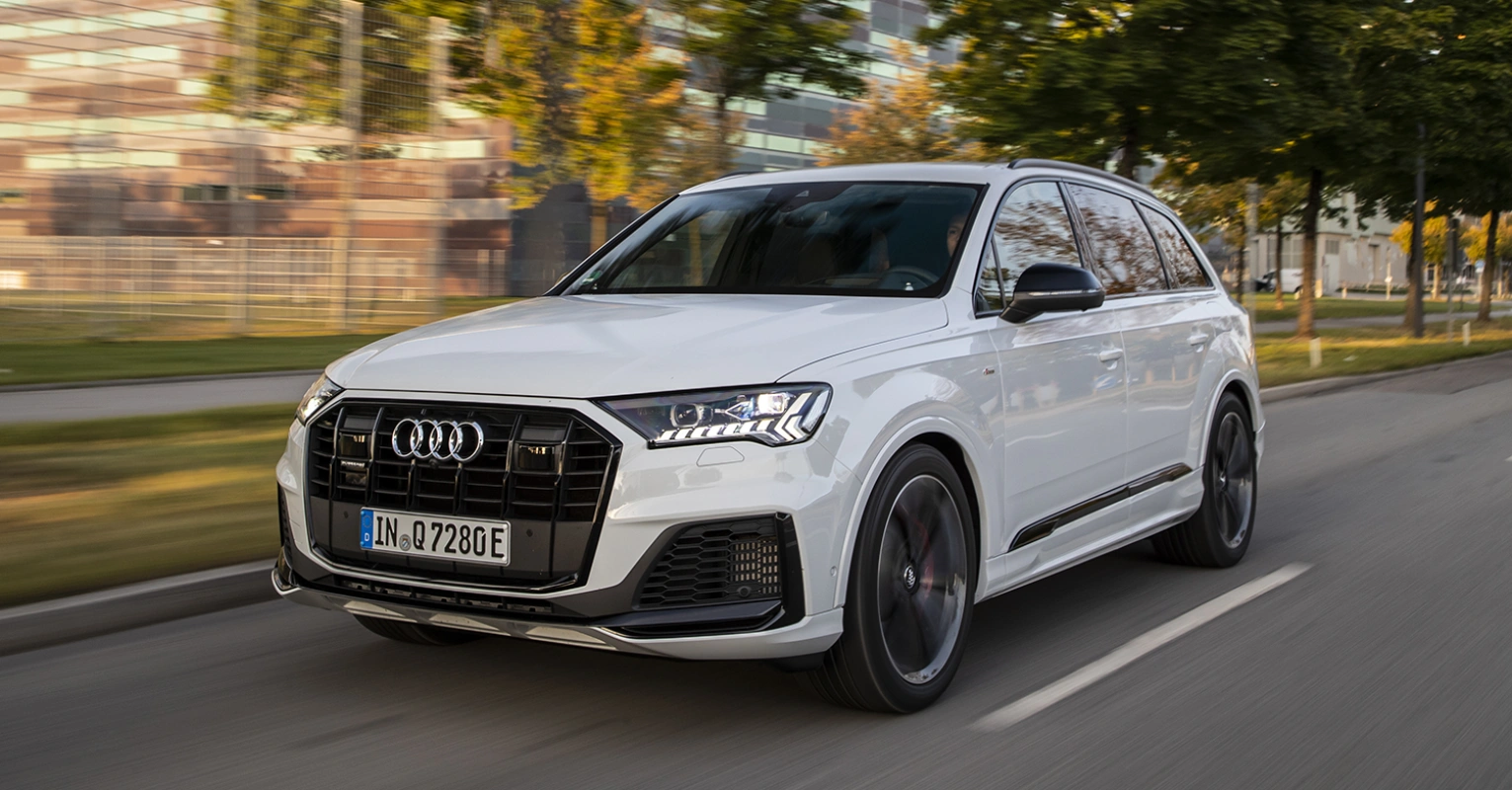 Stekkerversie Audi Q7 krijgt twee benzinemotoren